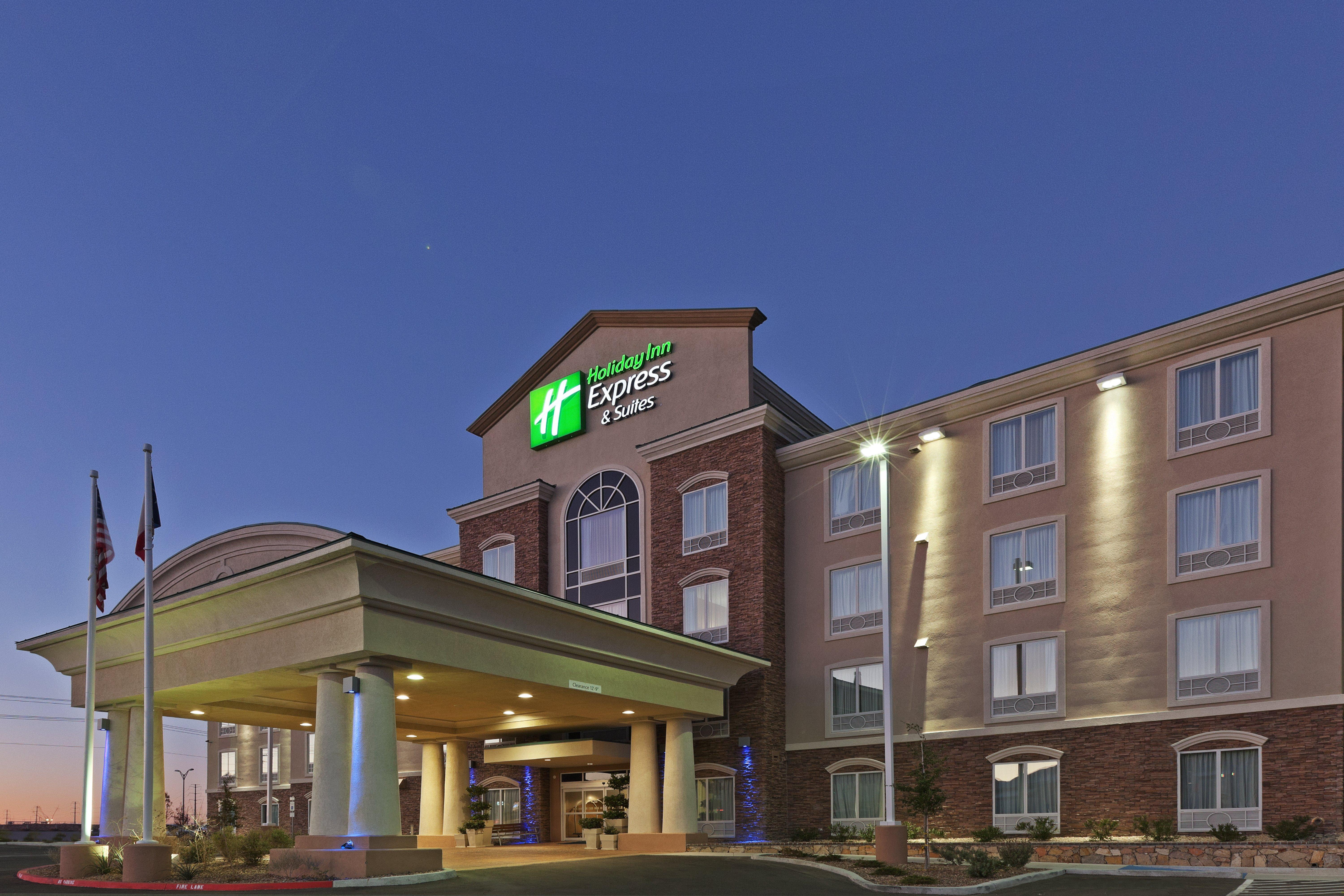Holiday Inn Express Hotel & Suites El Paso West Exterior photo